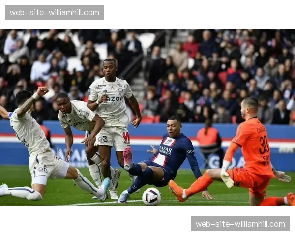 英超球队防守投入明显不足 过去几年转会市场侧重攻击线引援